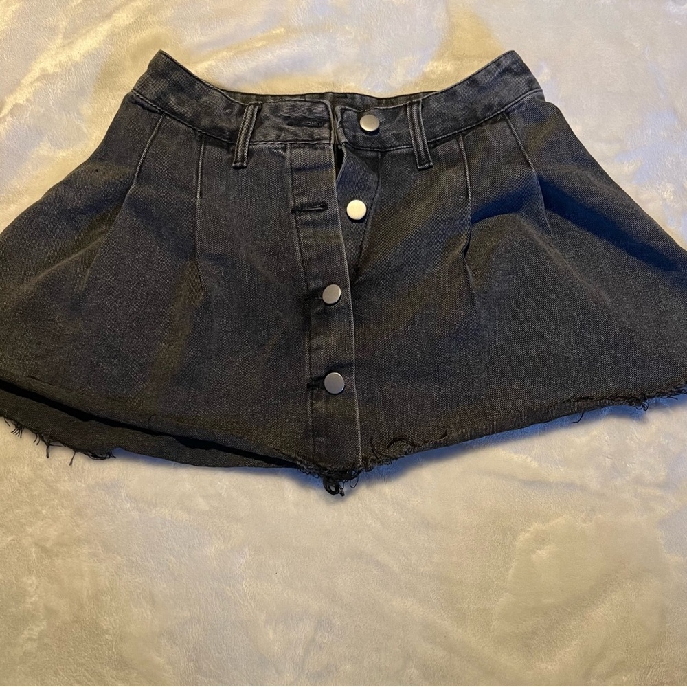 Denim black skirt
